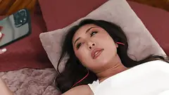 免费亚洲成人影片